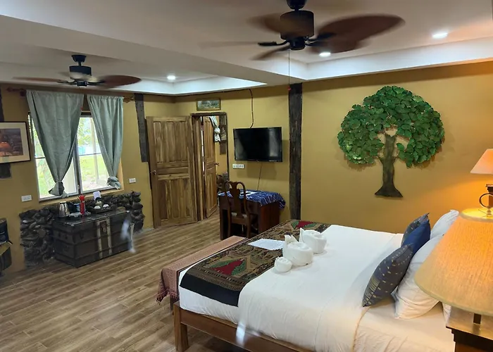 On The Mekong Resort